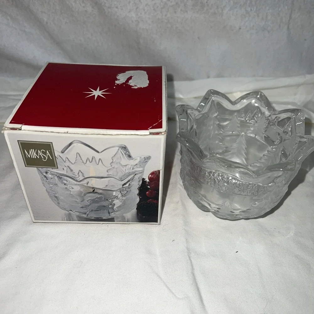 Mikasa Christmas Story Frosted Candle Holder / Candy & Nut Bowl, Germany
